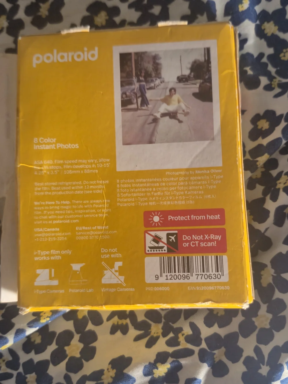 Polaroid Color i-Type Film Pack with Multicolor Stripe and Yellow Sleeve